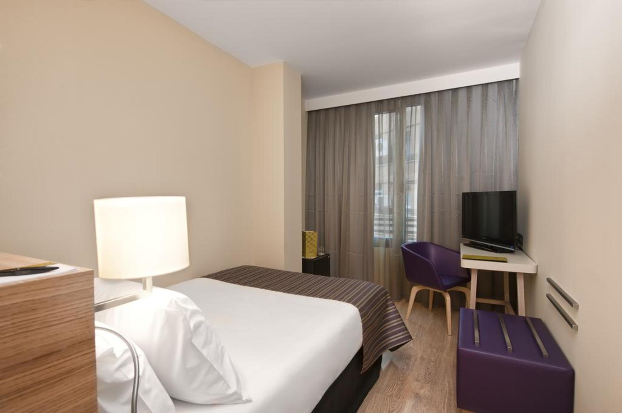Hotel Exe Moncloa Madrid Esterno foto