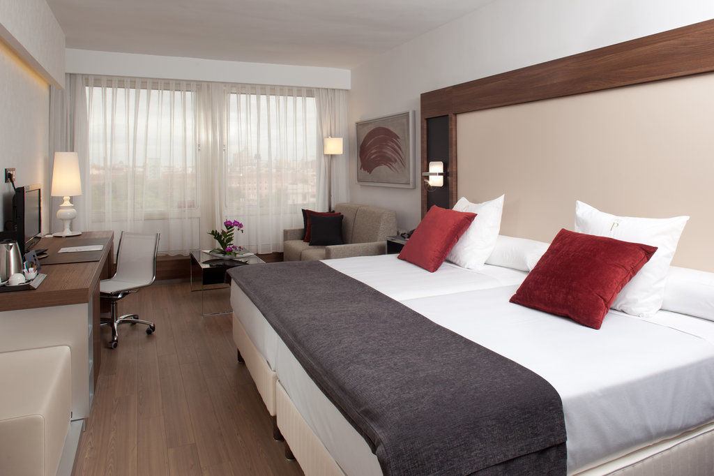 Hotel Exe Moncloa Madrid Esterno foto